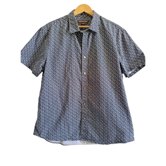 Michael Kors Men's XL PRE-OWNED‎ BLUE w/White Dots Button up Shirt Short Sleeves - Picture 1 of 17